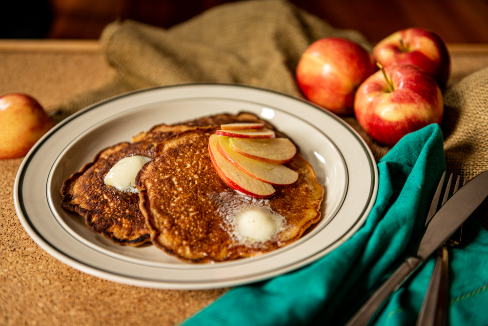 Apple Pie Pancakes | RealLifeWithDad.com