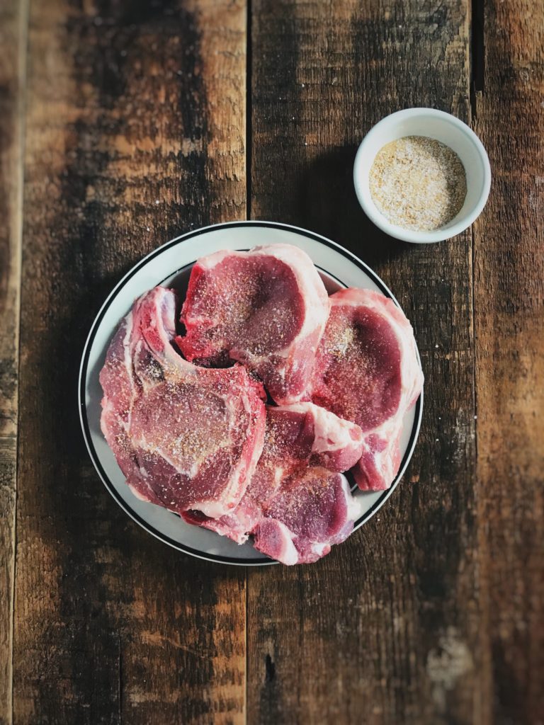 pork chops and seasoning